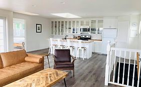 Boardwalk Cottages
